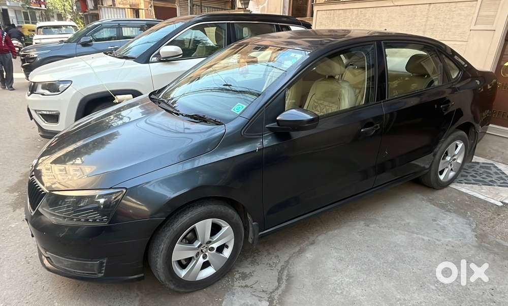 Skoda Rapid 2021 Petrol 47000 Km Driven
