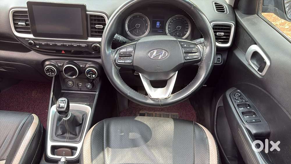 Hyundai Venue Sx (o) Mt 1.5 Diesel, 2019, Diesel