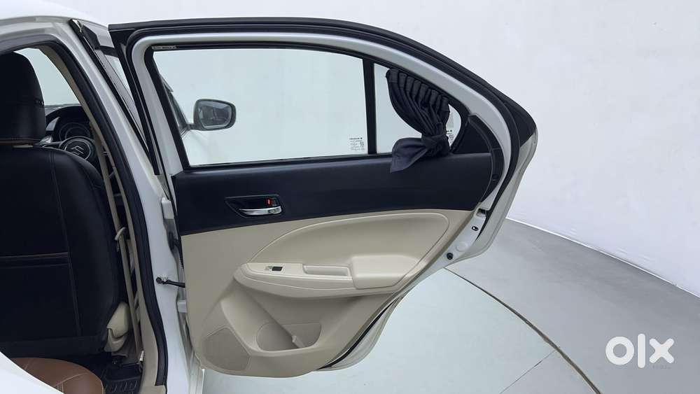 Maruti Suzuki Dzire Zxi Ags, 2022, Petrol
