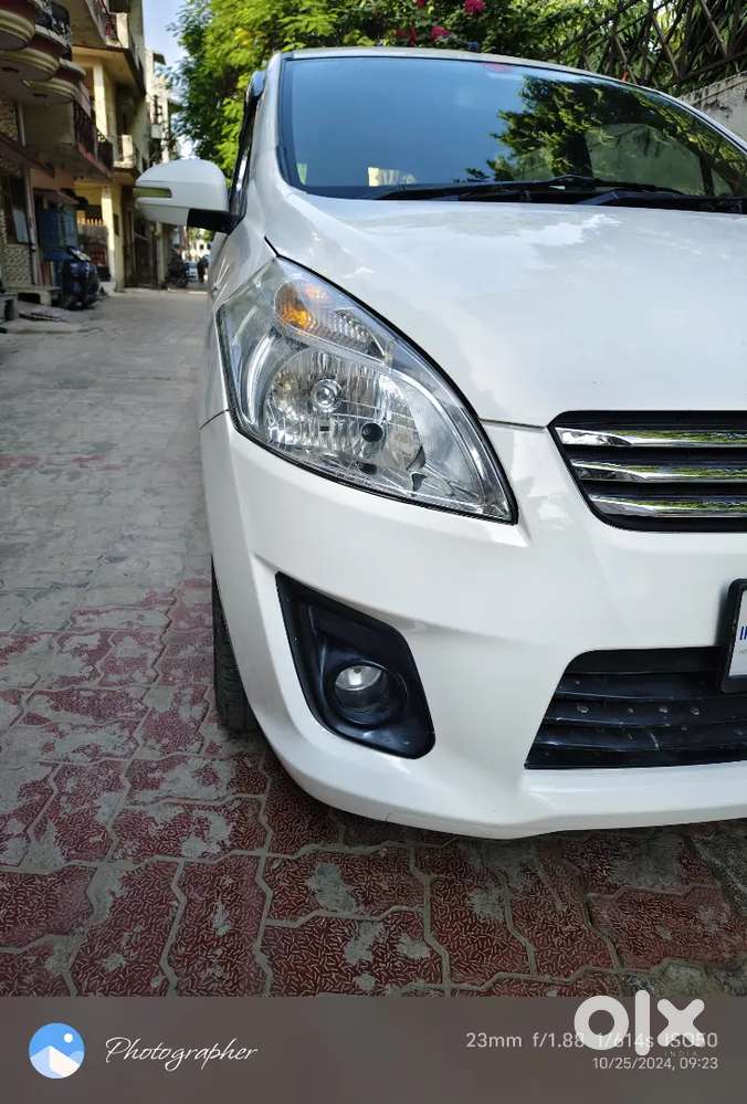 Maruti Suzuki Ertiga 2014 Petrol 72000 Km Driven Original Meter Riding