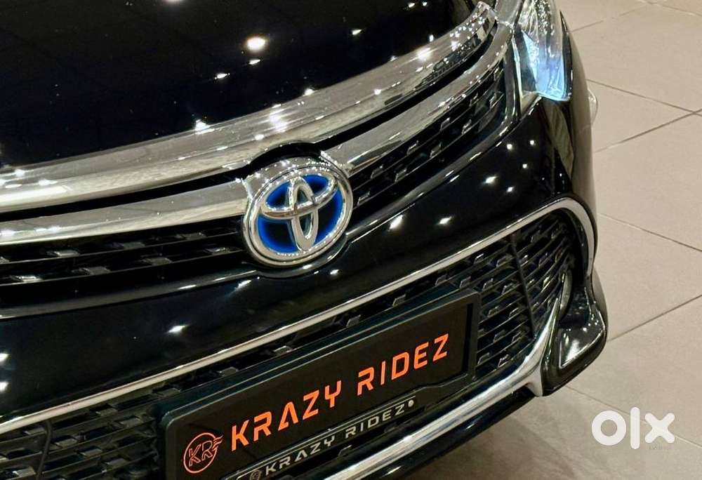 Toyota Camry Hybrid, 2018, Petrol