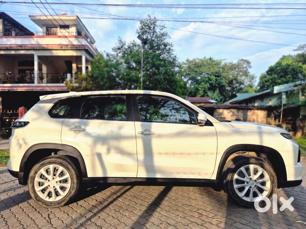Maruti Suzuki Grand Vitara, 2023, Petrol