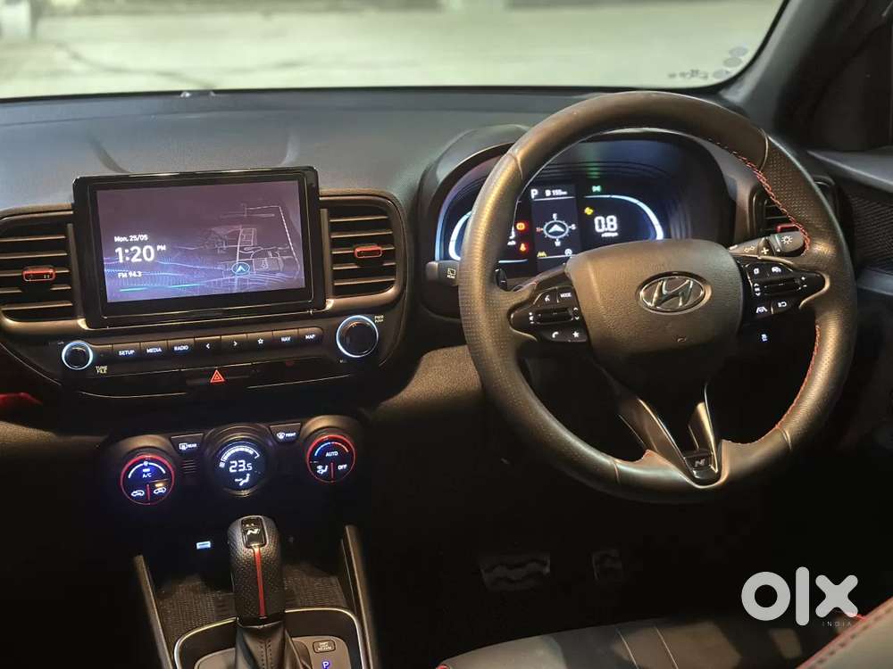 Hyundai Venue N Line N8 Dct Dual Tone, 2023, Petrol