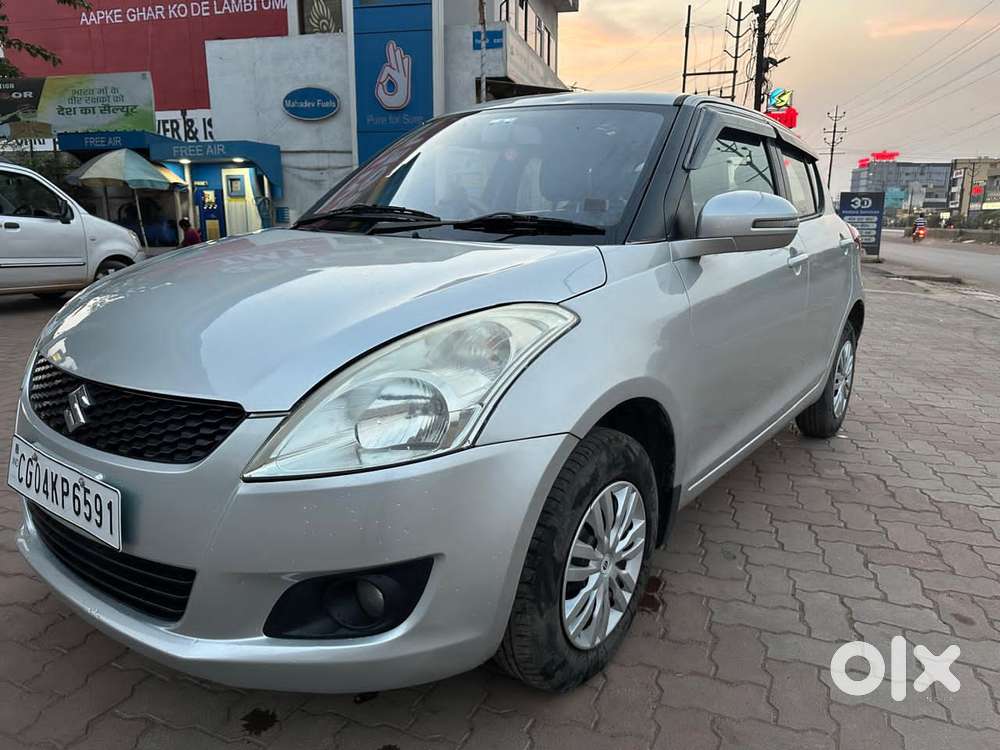 Maruti Suzuki Swift Vxi 1.2 Abs Bs-iv, 2012, Petrol