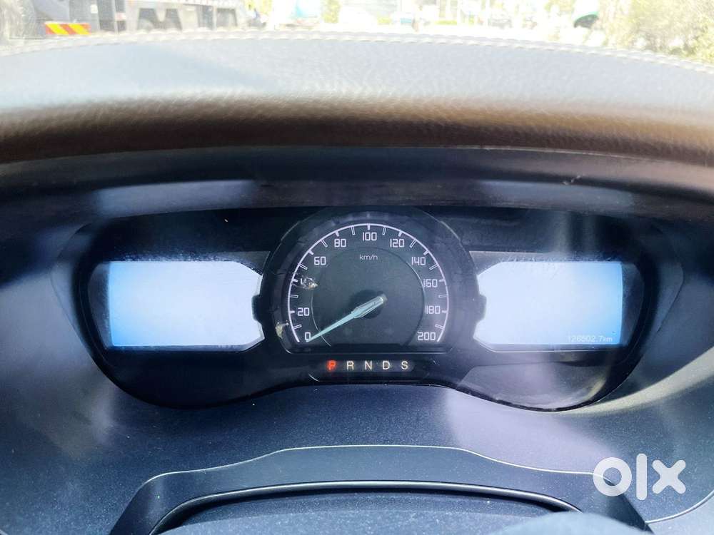 Ford Endeavour 2.2 Titanium At 4x2, 2016, Diesel