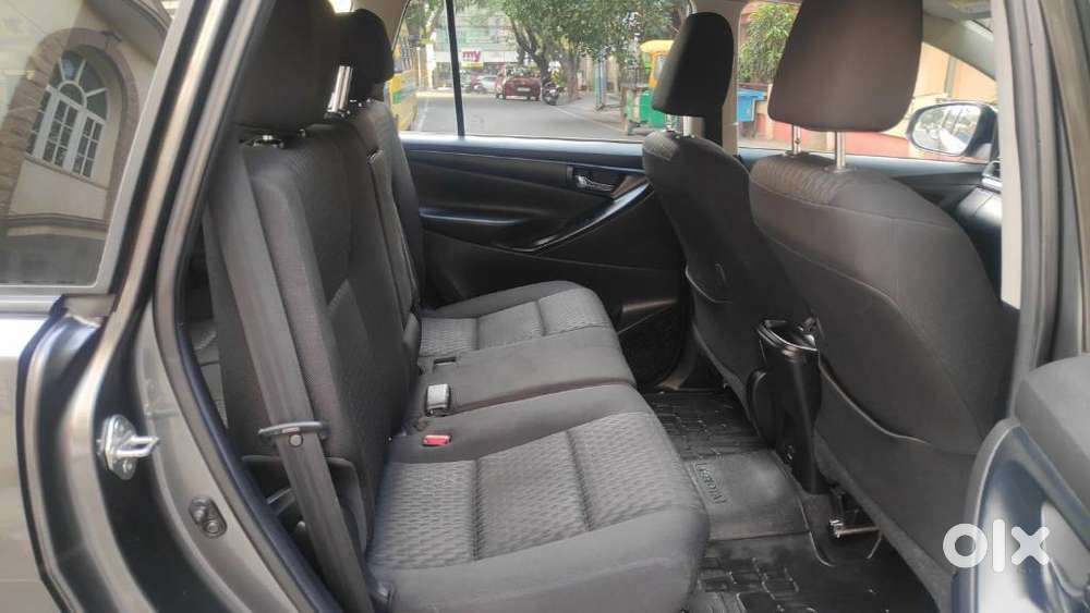 Toyota Innova Crysta [2020-ongoing] 2.4 Gx At 8 Str, 2021, Diesel