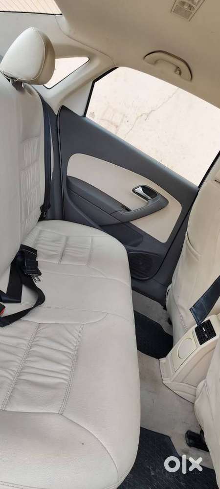 Volkswagen Vento 2010-2013 Petrol Trendline, 2011, Petrol