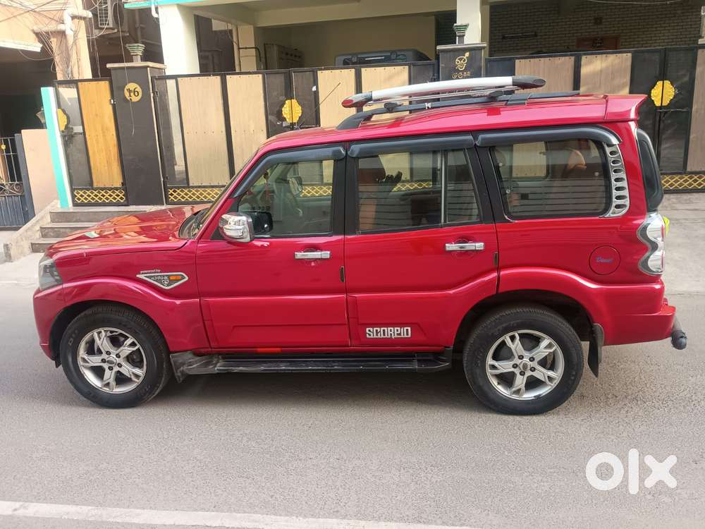 Mahindra Scorpio S10, 2014, Diesel