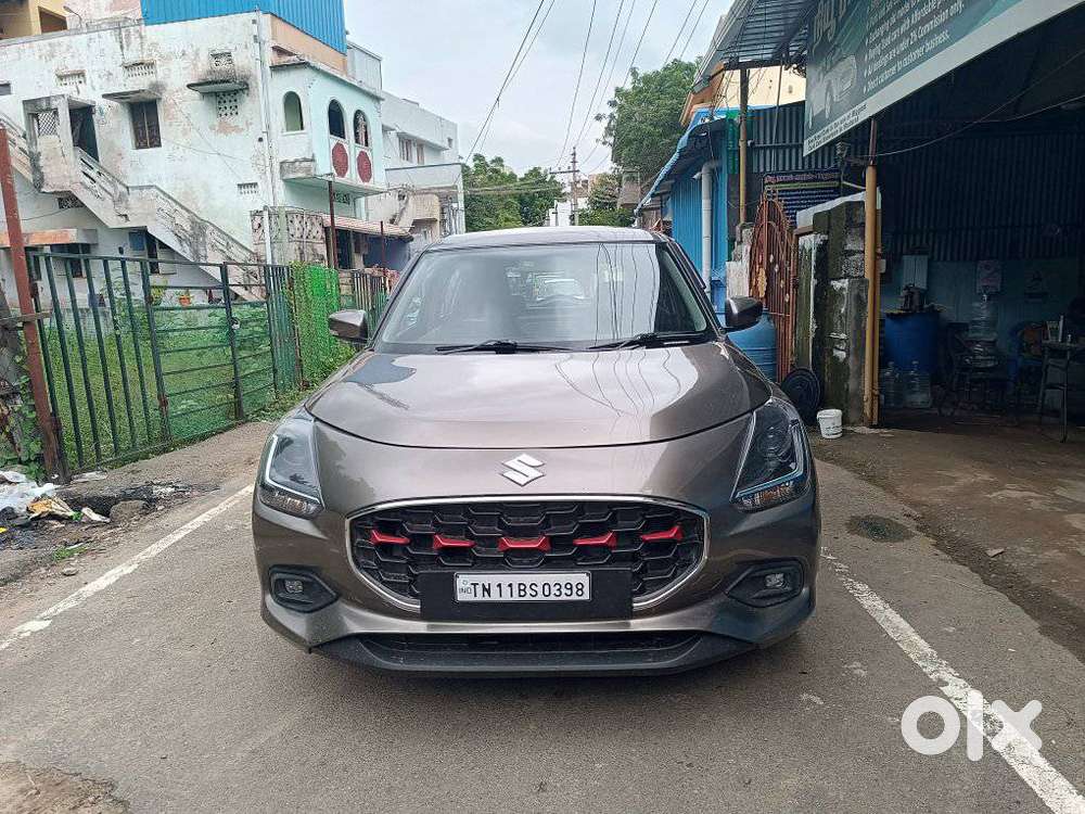 Maruti Suzuki Swift Vxi + Manual, 2025, Petrol