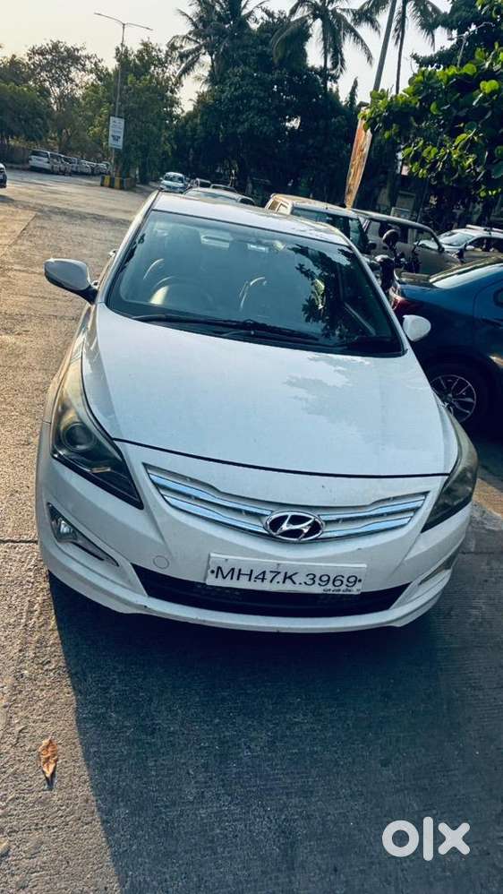 Hyundai Fluidic Verna 2016 Petrol 130000 Km Driven