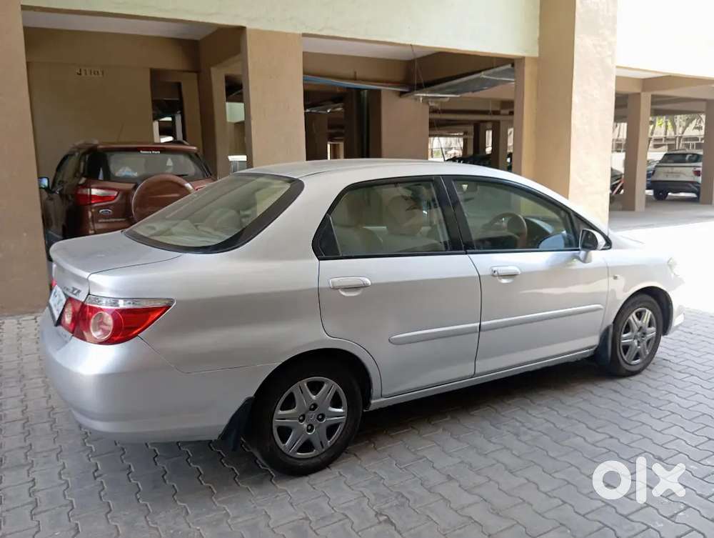 Excellent Condition Honda City Zx Cng 2006 For Sale On Magarpatta City