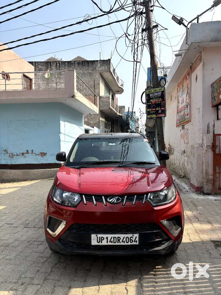 Mahindra Kuv 100 2017