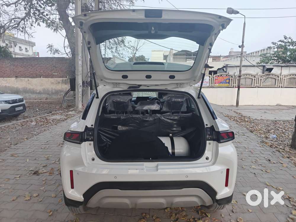 Maruti Suzuki Fronx Sigma 1.2 Cng, 2025, Cng & Hybrids