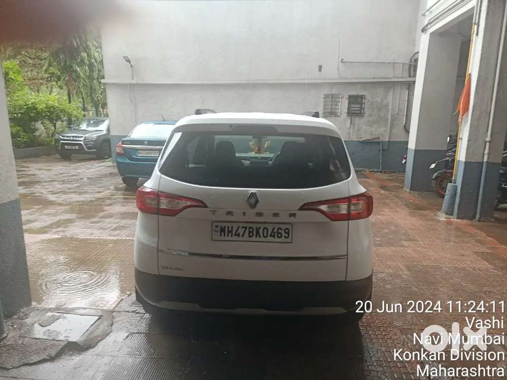 Renault Triber 2023 Petrol Rxt Amt