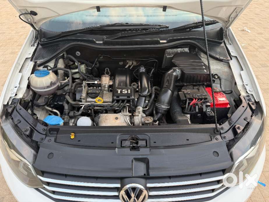 Volkswagen Vento 1.2 Tsi Highline At, 2016, Petrol