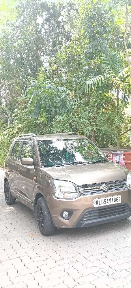 2019 December Vxi , Alloy Wheel , Android Music System, Reverse Camera