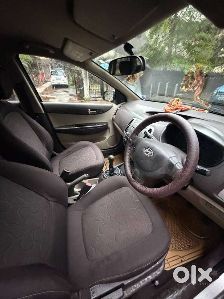 Hyundai I20 Magna 1.2 Mt, 2010, Petrol