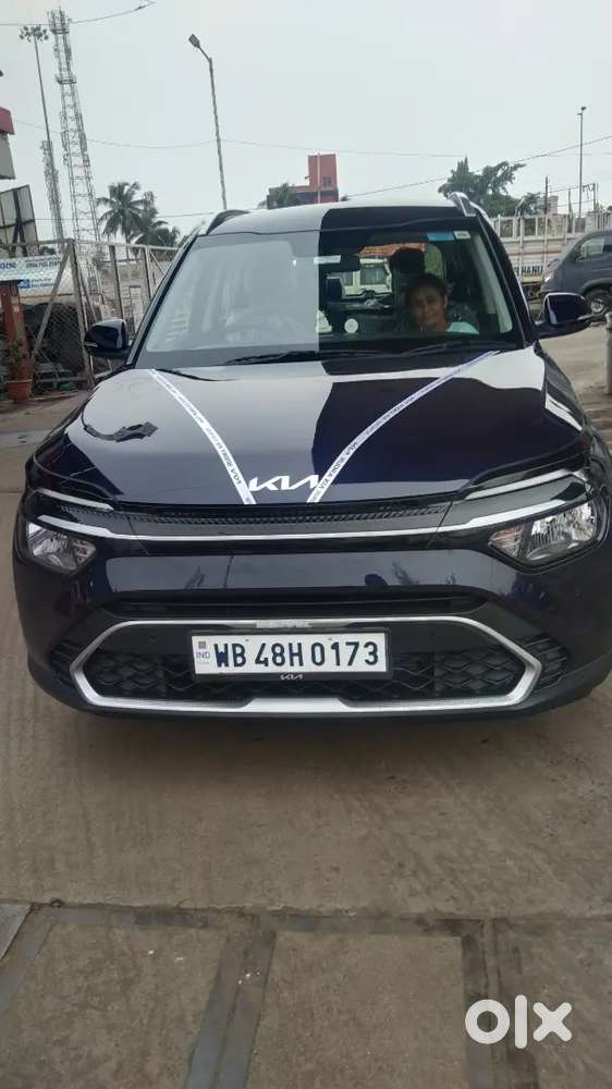 Kia Carens 2024 Petrol 15000 Km Driven, Personal Car.good Car,