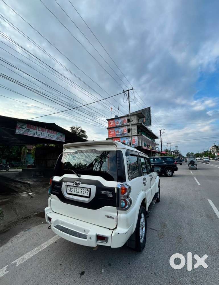 Mahindra Scorpio 2015