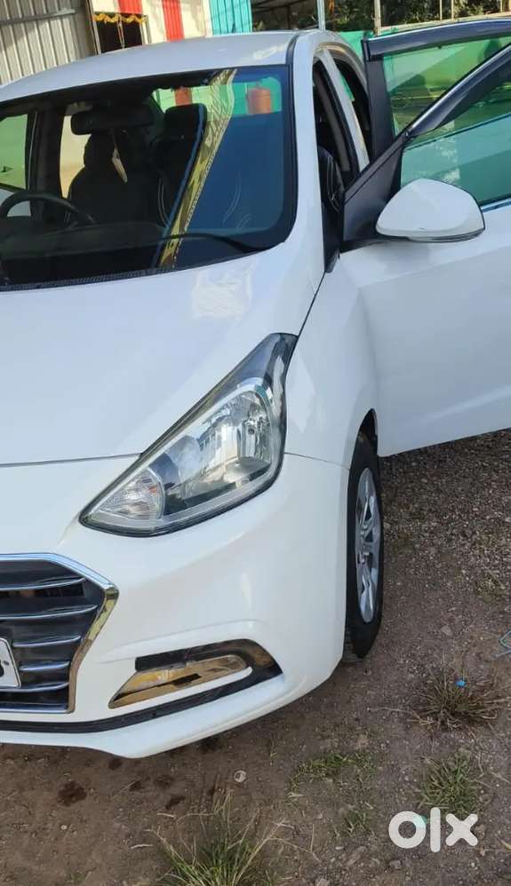 Hyundai Xcent 2017 Diesel 127000 Km Driven
