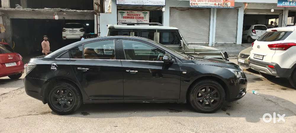 Chevrolet Cruze 2011 Diesel Well Maintained