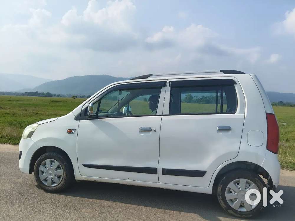 Wagon R Lxi 2013