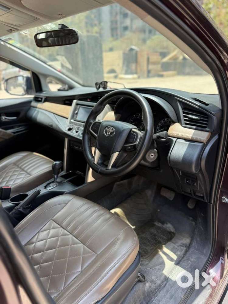 Toyota Innova Crysta 2.8 Gx At, 2017, Diesel