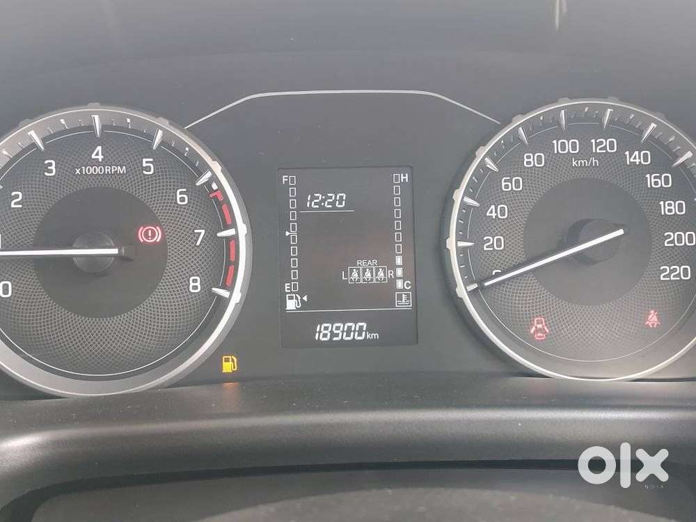 Maruti Suzuki Brezza 1.5 Lxi Smart Hybrid, 2025, Petrol