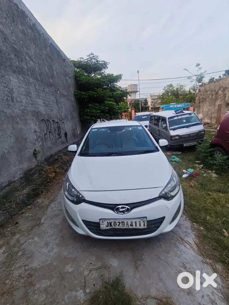 Hyundai I20 Active 2014 Petrol 120000 Km Driven