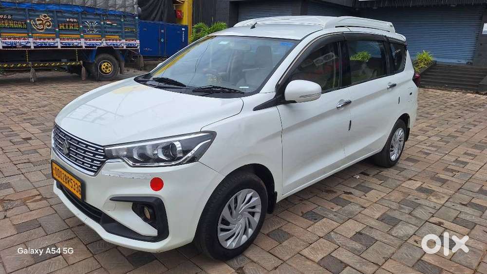Maruti Suzuki Ertiga Vxi Shvs, 2021, Petrol