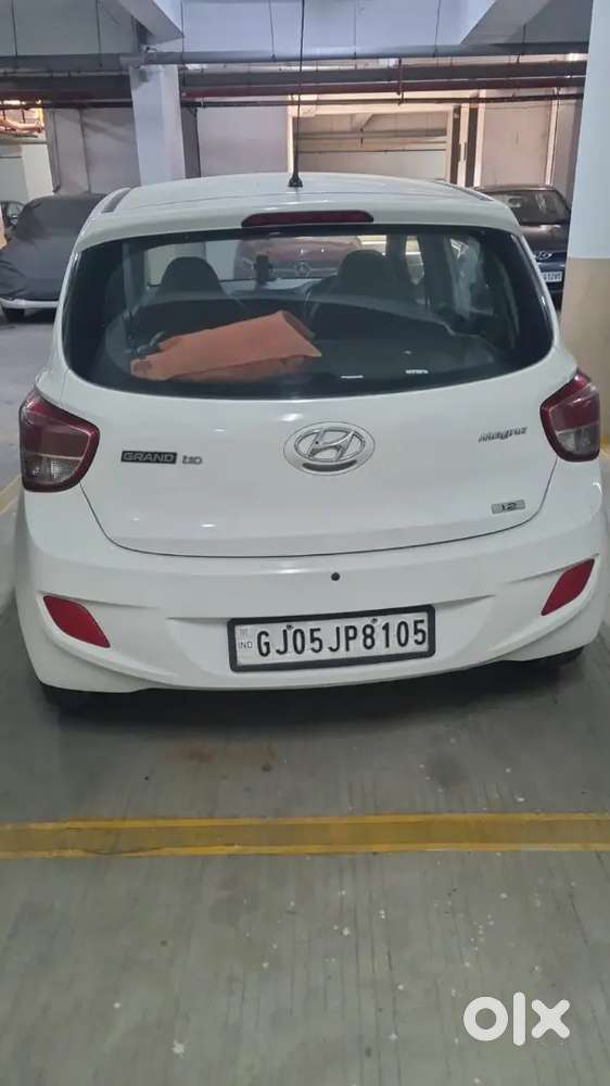 Hyundai I10 2016 Variant 1.1 Android Ayatem Includ