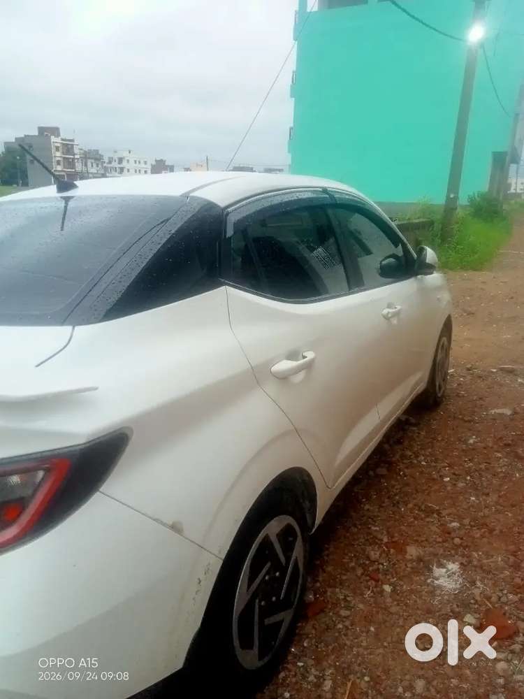 Hyundai Aura Sx 2025