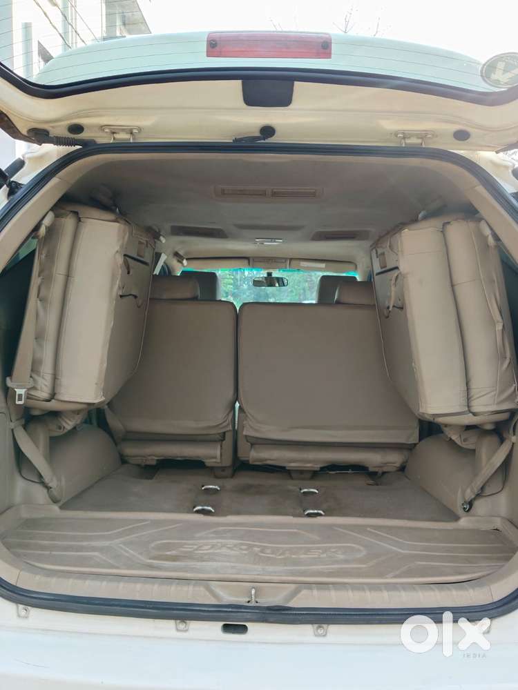 Toyota Fortuner 2011-2016 4x2 Manual, 2015, Diesel