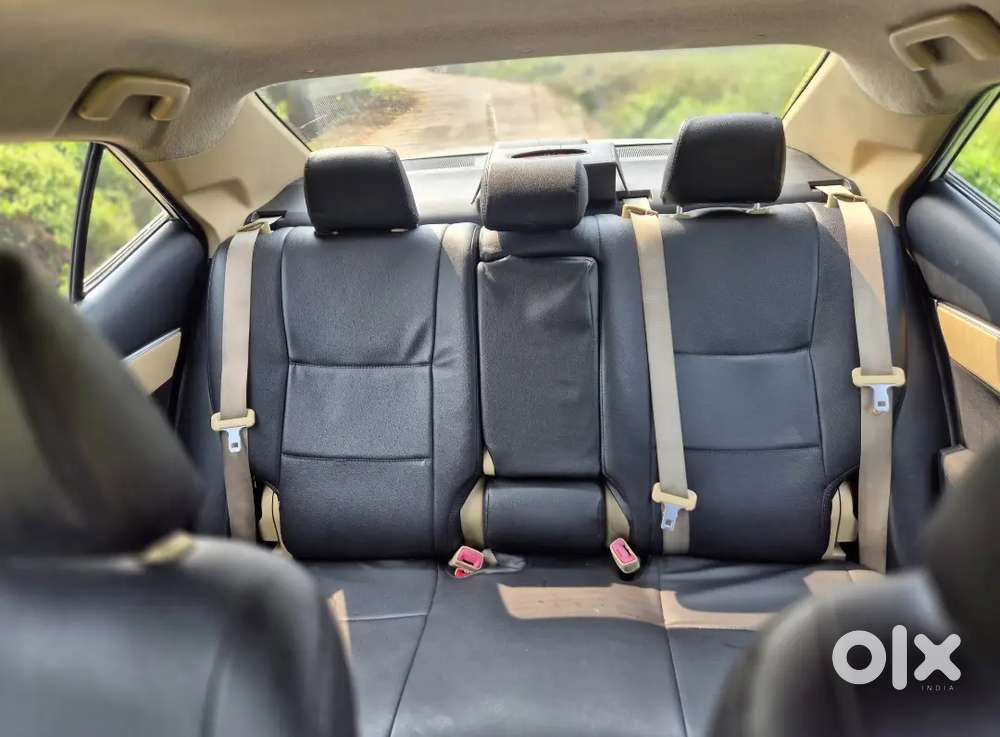 Toyota Corolla Altis (2018)