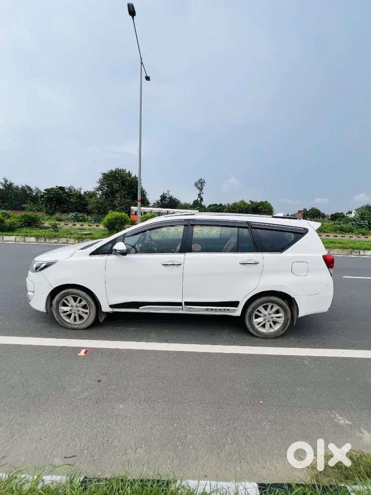 Toyota Innova Crysta 2020 Diesel Manual 78000 Km