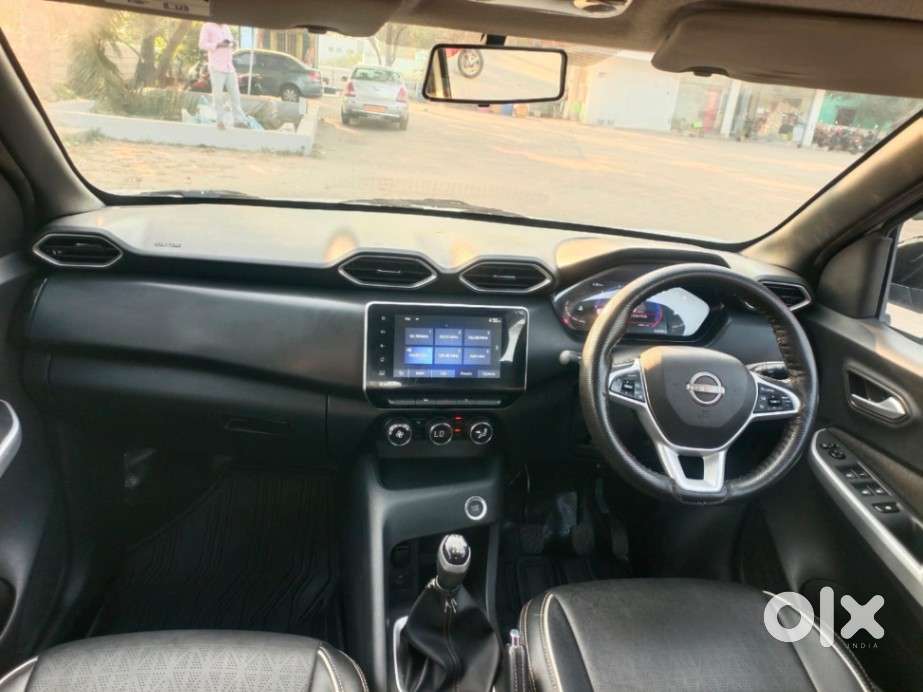 Nissan Magnite 1.0 Xv Premium Turbo, 2022, Petrol