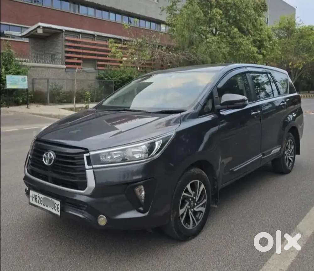 Toyota Innova Crysta 2021 Diesel 95000 Km Driven
