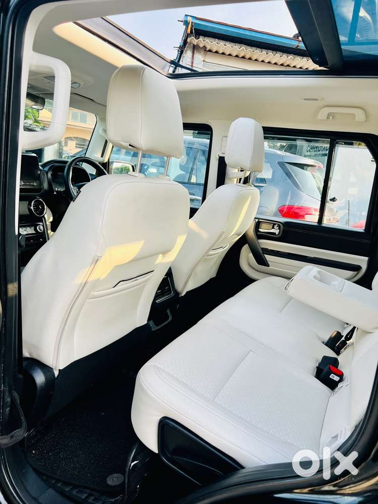 Mahindra Thar Roxx Ax7 L Petrol At 2wd, 2026, Petrol