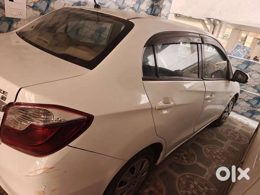 Honda Amaze 2017 Petrol 79840 Km Driven