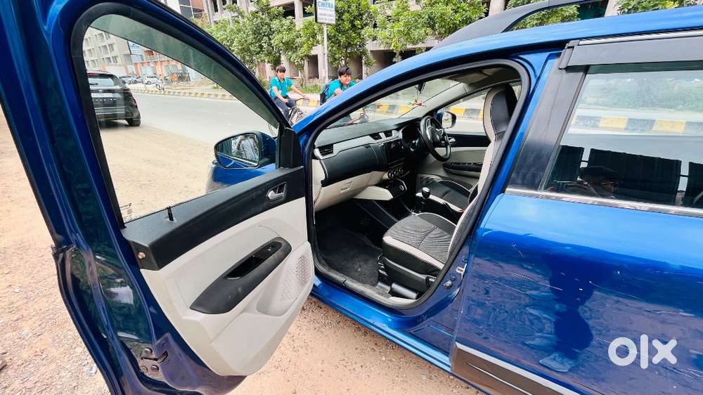 Renault Triber 2019 Car