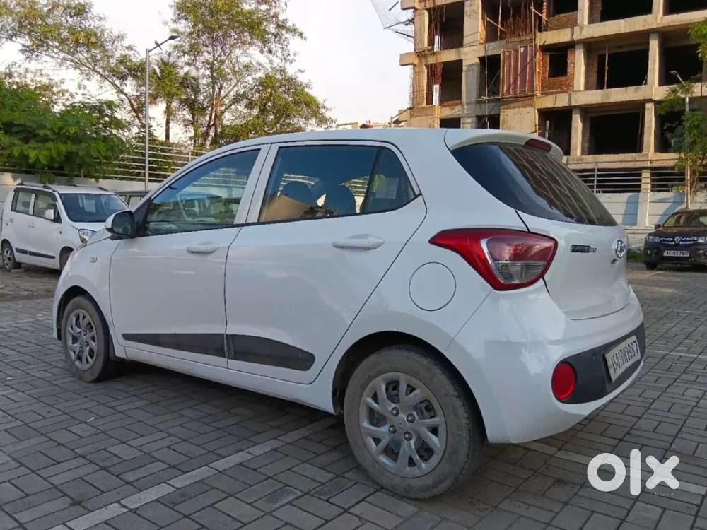 Hyundai Grand I10 Sportz 1.2 Kappa Vtvt, 2017, Petrol