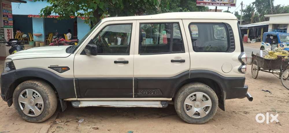 Mahindra Scorpio Diesel 2017