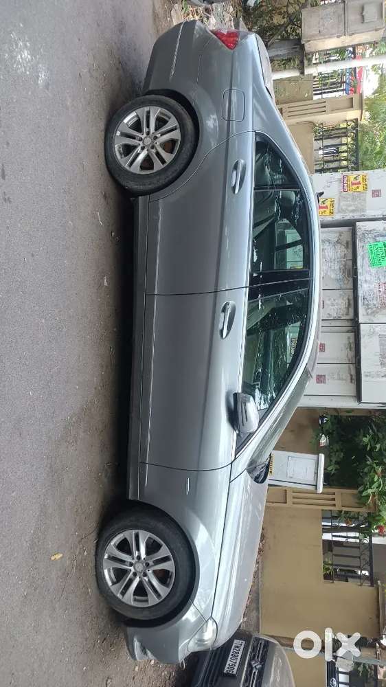 Mercedes-benz C-class 2012 Diesel 165000 Km Driven E