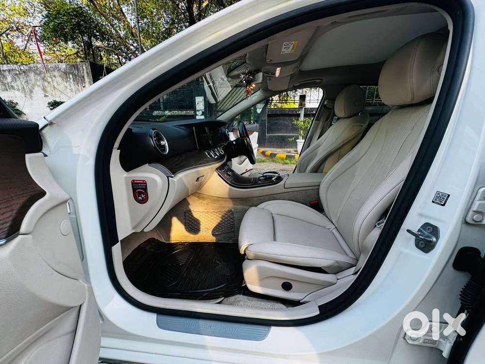 Mercedes-benz E-class Expression E 220 D, 2023, Diesel