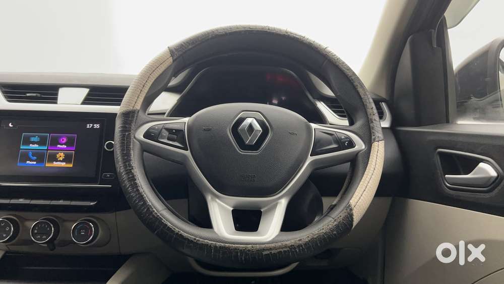 Renault Triber Rxz, 2021, Petrol