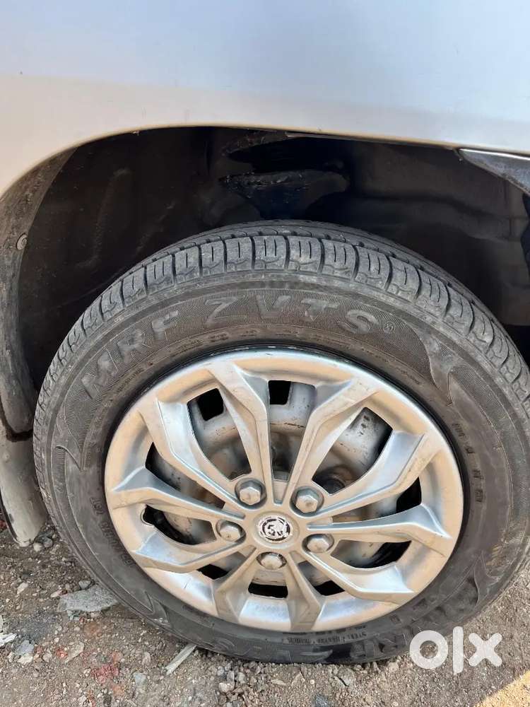 Hyundai Santro Gs Drive 2000