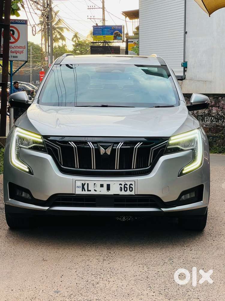 Mahindra Xuv700 2.0 Ax 7 Petrol At Luxury Pack Str, 2022, Petrol