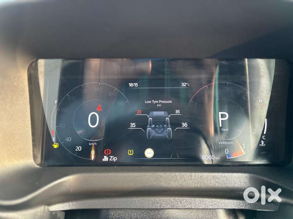 Mahindra Thar Roxx Ax7 L Petrol At 2wd, 2025, Petrol