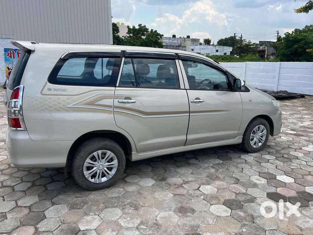 Toyota Innova 2.5 G (diesel) 7 Seater, 2013, Diesel