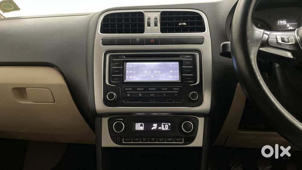 Volkswagen Polo 2009-2013 Petrol Highline 1.2l, 2015, Petrol